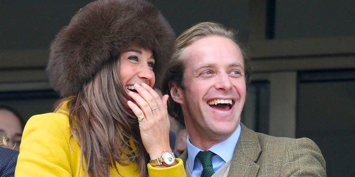 Thomas Kingston se casó con Lady Gabriella Windsor en mayo de 2019. Falleció en febrero de 2023 a los 45 años. En imagen de archivo, se encontraba con la hermana de Kate Middleton. (RRSS)